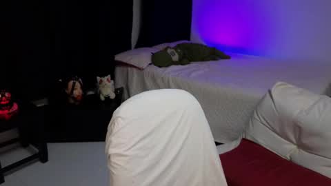 Snapshot of _sofiapink chatting on February 2025 02:01:01 AM Sofia online show from February 2025 02:01:01 AM