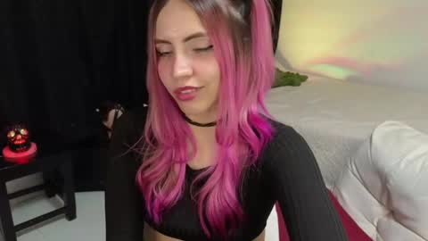 Snapshot of _sofiapink chatting on February 2025 01:36:01 AM Sofia online show from February 2025 01:36:01 AM