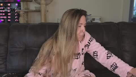 Snapshot of _sophia_grace_ chatting on April 2026 04:40:02 PM SophiaGraceKnight online show from April 2026 04:40:02 PM