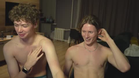 OLIVERpvt is open online show from January 2025 02:38:02 PM