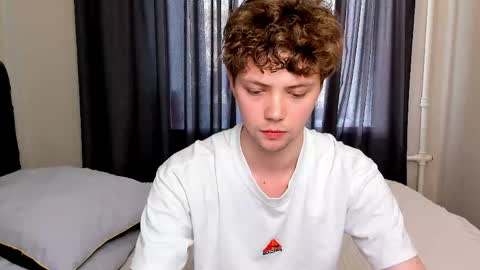 OLIVERpvt is open online show from May 2026 12:35:02 PM