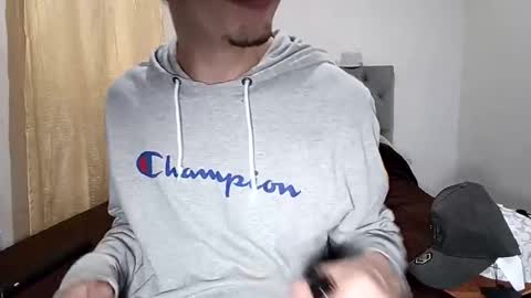 Alejandro Pinzon online show from September 2025 01:36:02 PM