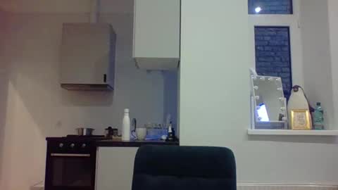 Snapshot of _squirty_pussyyy_ chatting on October 2025 05:55:02 AM Melisa online show from October 2025 05:55:02 AM