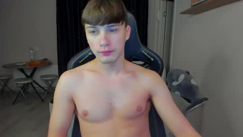 MARKPVT IS OPEN online show from December 2025 04:21:01 AM