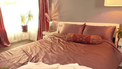 Snapshot of _stella_rose_ chatting on February 2025 11:26:02 PM Stella online show from February 2025 11:26:02 PM