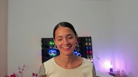 Snapshot of _sussi_ chatting on December 2024 04:38:02 PM Sussi online show from December 2024 04:38:02 PM