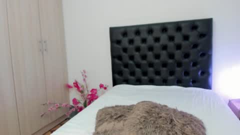 Snapshot of _sussi_ chatting on January 2025 04:41:01 PM Sussi online show from January 2025 04:41:01 PM
