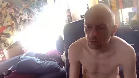_svenerd_____ online show from June 2026 05:17:02 PM