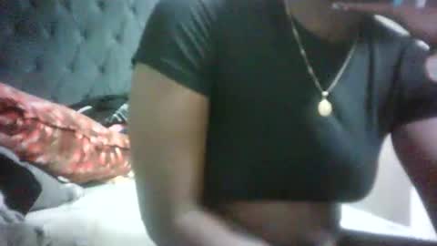 Snapshot of _sweetberry95 chatting on February 2025 05:20:02 PM Talia online show from February 2025 05:20:02 PM