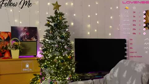 Snapshot of _sweetcams_ chatting on December 2024 05:42:01 AM Dasha online show from December 2024 05:42:01 AM