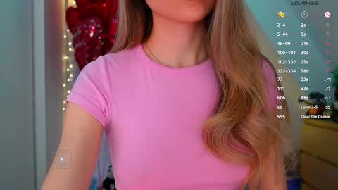 Snapshot of _sweetcams_ chatting on February 2026 07:30:01 AM Dasha online show from February 2026 07:30:01 AM