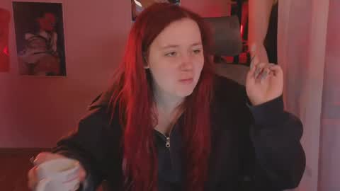 Snapshot of _that_witch_ chatting on April 2026 06:25:02 AM MIRA online show from April 2026 06:25:02 AM