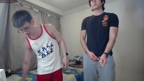 Scot y Patrick online show from April 2026 12:13:02 AM