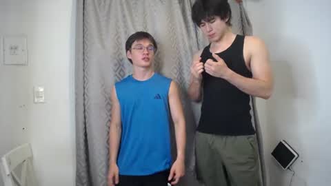 Scot y Patrick online show from June 2026 10:18:02 PM