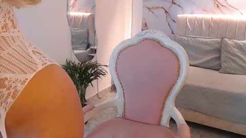 Snapshot of _tiffany1 chatting on November 2025 09:13:02 PM _tiffany1 online show from November 2025 09:13:02 PM