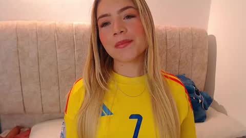 _tiffany1 online show from March 2026 07:16:02 PM