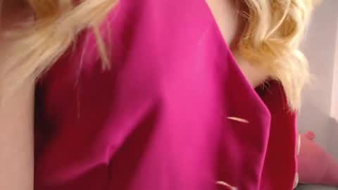 _tiffany1 online show from April 2026 01:16:01 AM