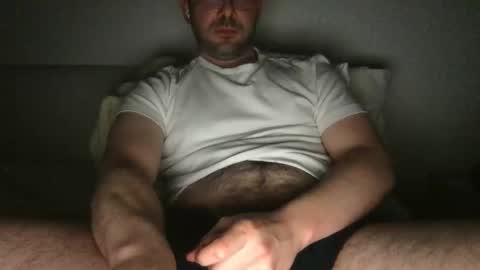 _tuck__ online show from April 2026 03:44:01 AM