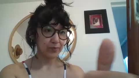 _tutti_frutti_ online show from January 2026 11:19:02 PM