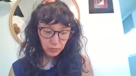 _tutti_frutti_ online show from March 2026 11:08:01 PM