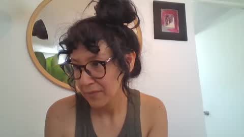 _tutti_frutti_ online show from June 2026 08:11:02 PM