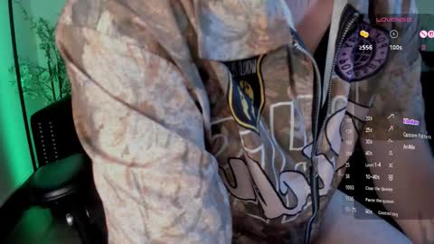 Snapshot of _tyler_joness chatting on March 2026 06:05:02 AM Tyler online show from March 2026 06:05:02 AM