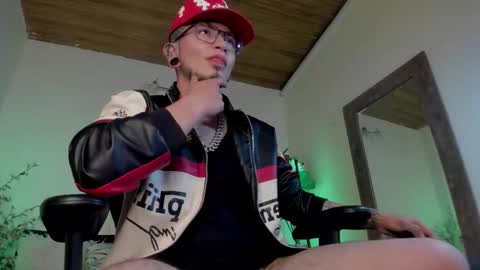 Snapshot of _tyler_joness chatting on March 2026 04:49:01 AM Tyler online show from March 2026 04:49:01 AM