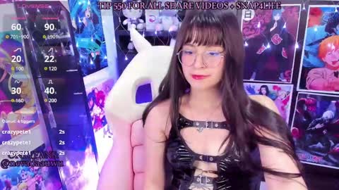 Snapshot of _urcutekitty chatting on January 2025 10:01:01 PM online show from January 2025 10:01:01 PM