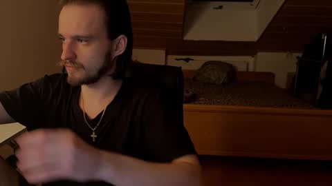 Snapshot of _v_l_a_d_ chatting on March 2026 08:03:01 PM Vlad online show from March 2026 08:03:01 PM