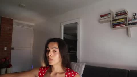 Anastasia Vahos online show from May 2026 05:18:02 PM