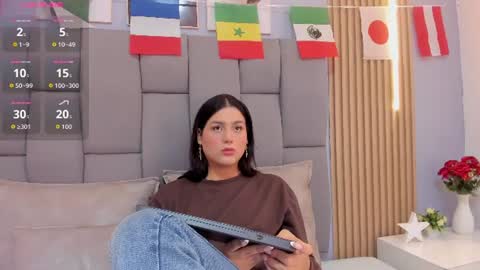 _valerycooper online show from June 2026 12:19:01 PM