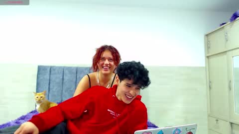 _vanie online show from November 2025 02:22:01 AM