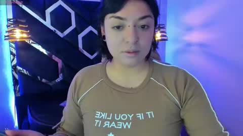   Vermeil   online show from October 2025 07:23:01 PM