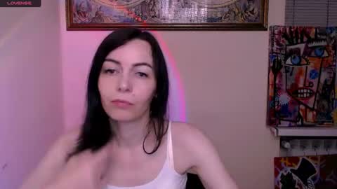 Snapshot of _violax_ chatting on June 2026 04:26:02 PM Vio online show from June 2026 04:26:02 PM
