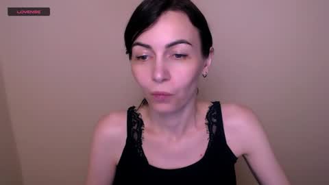 Snapshot of _violax_ chatting on July 2026 05:26:02 PM Vio online show from July 2026 05:26:02 PM