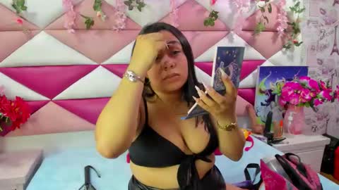 _violeta18_ online show from November 2025 02:56:02 AM