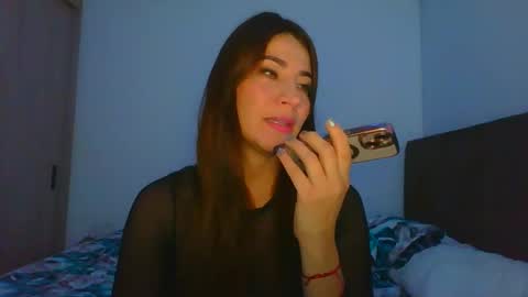Violeta  online show from January 2025 12:46:01 AM