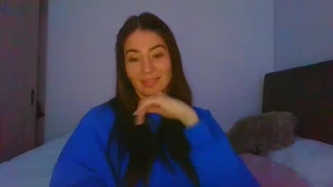Violeta  online show from January 2025 03:22:02 AM