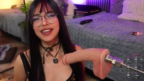   online show from May 2026 10:17:01 PM