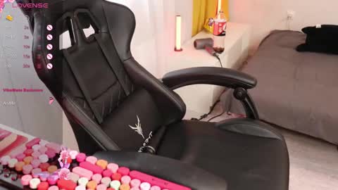 Alis online show from October 2025 06:00:01 AM