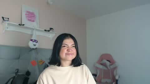 Snapshot of _wanndaa_ chatting on October 2025 11:18:02 PM wanda online show from October 2025 11:18:02 PM