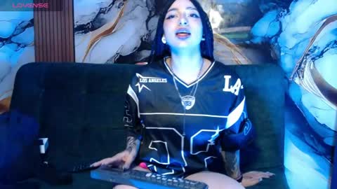 _weird_sativa online show from April 2026 07:00:01 AM