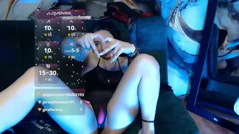 _weird_sativa online show from April 2026 01:41:02 PM