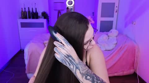 Snapshot of _wendy_evans_ chatting on December 2024 01:19:02 PM Wendy online show from December 2024 01:19:02 PM