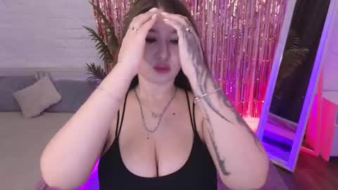 Snapshot of _wendy_evans_ chatting on January 2025 05:13:02 AM Wendy online show from January 2025 05:13:02 AM