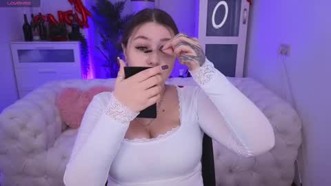 Snapshot of _wendy_evans_ chatting on February 2025 01:48:01 PM Wendy online show from February 2025 01:48:01 PM