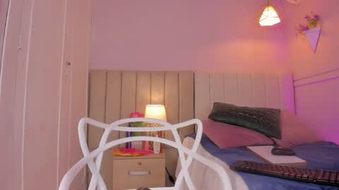 _wendy_x online show from October 2025 11:52:01 AM