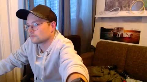 _whoisthatguy_ online show from May 2026 04:48:01 PM