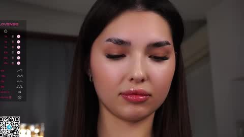 Anna online show from February 2025 05:39:02 PM