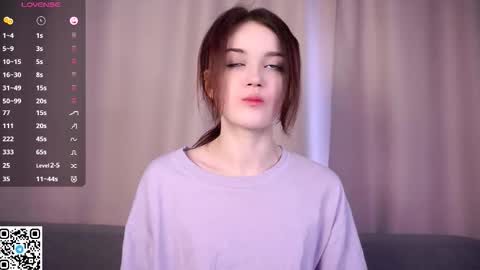 Anna online show from September 2025 04:14:02 AM